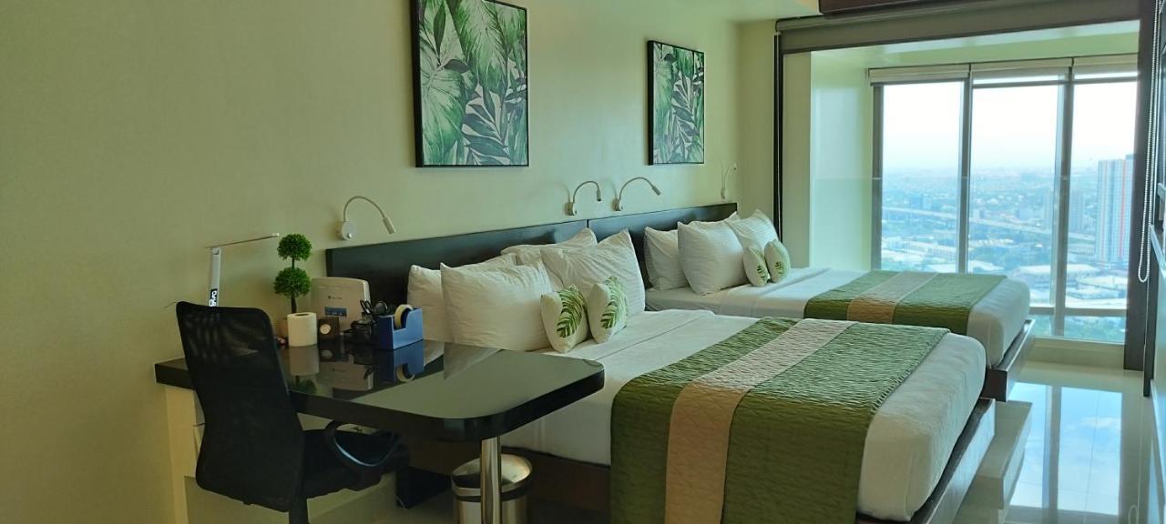 Kl Executive Greenbelt Manila Exteriör bild