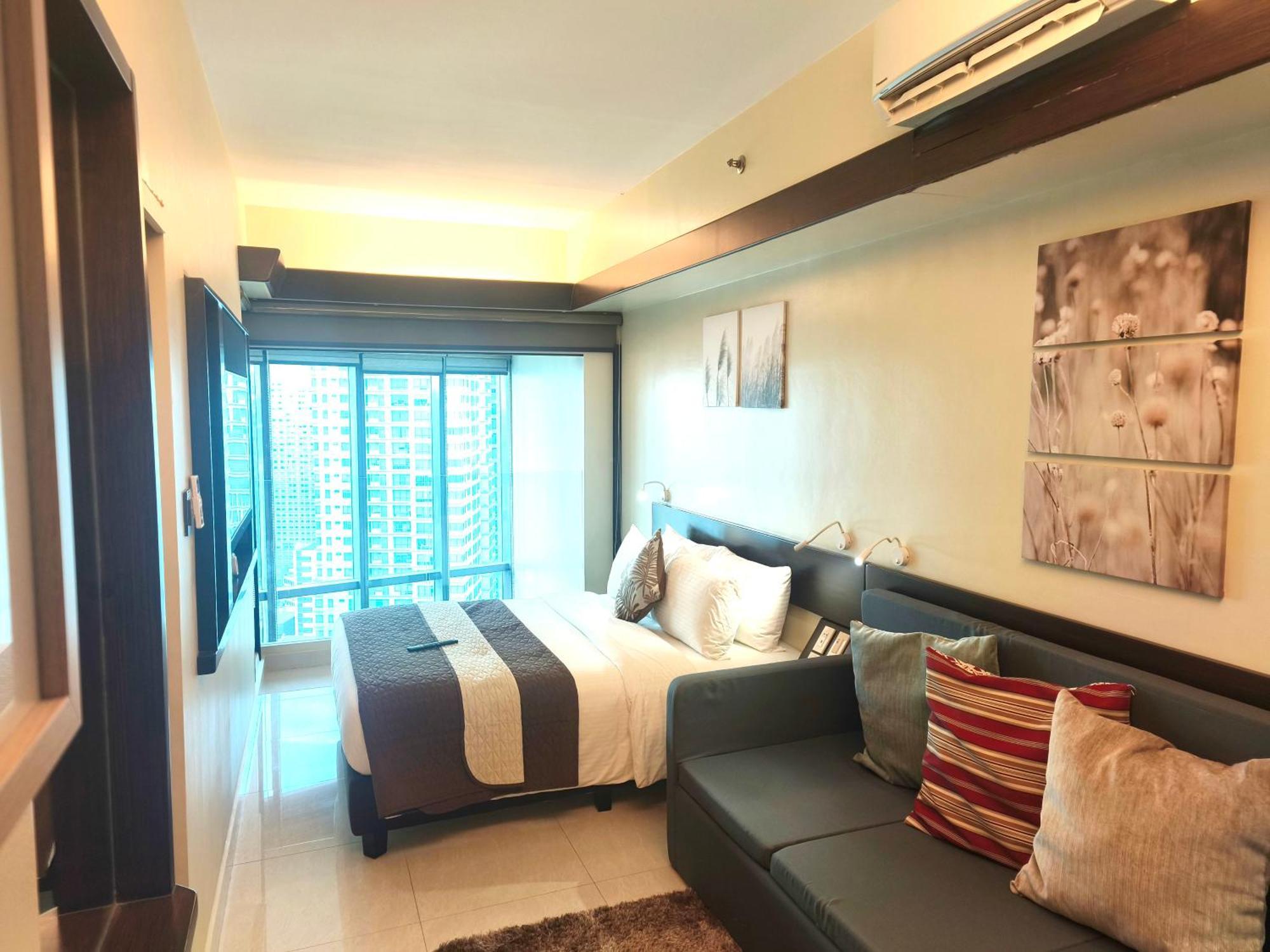 Kl Executive Greenbelt Manila Exteriör bild